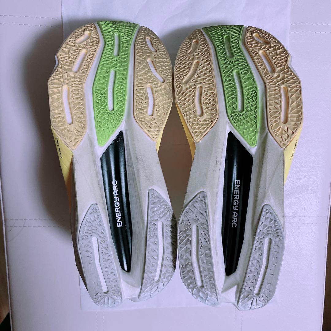 【24.5cm】FuelCell SuperComp Elite v4