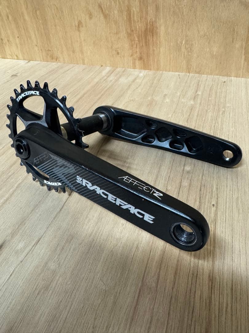 RACEFACE AFFECTR クランクセット 175mm ブラック