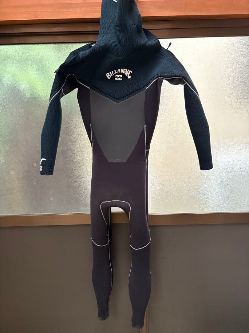 BILLABONG ウェットスーツセミドライフード付 カスタムオーダー