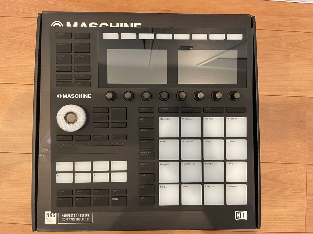 ④ Native Instruments MASCHINE Mk3 ライセンス有