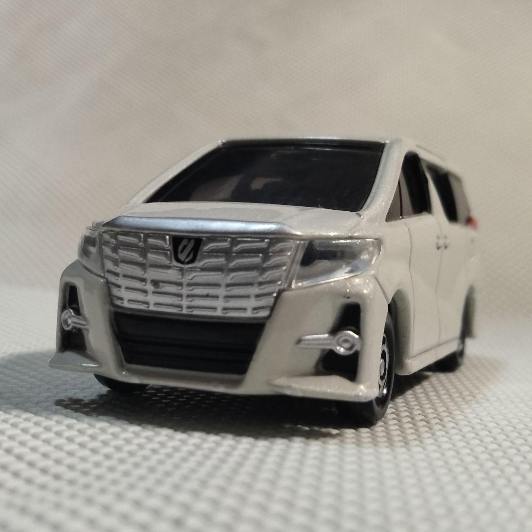 5548 トミカ 2015年 トヨタアルファード 1/65