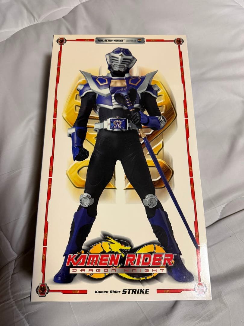 仮面ライダー ストライク フィギュア　仮面ライダー王蛇