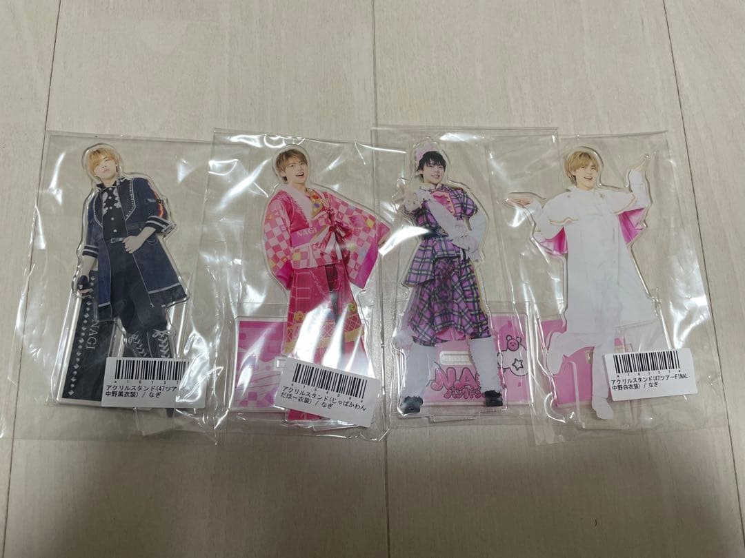 パンダドラゴン　なぎ　アクリルスタンド