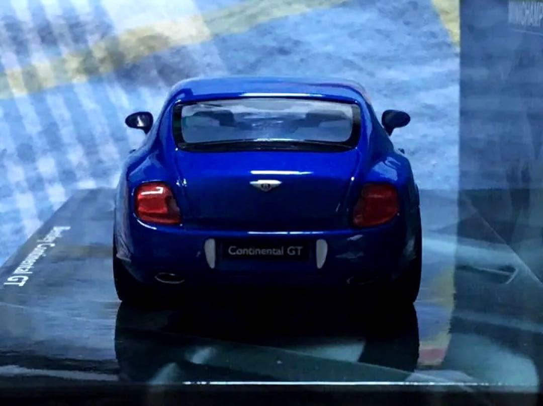 ミニチャンプス 1/43 ベントレー・コンチネンタル GT ブルーメタリック