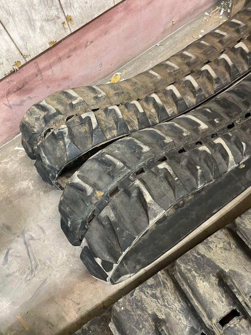 左右セット　ゴムローラー キャタピラ