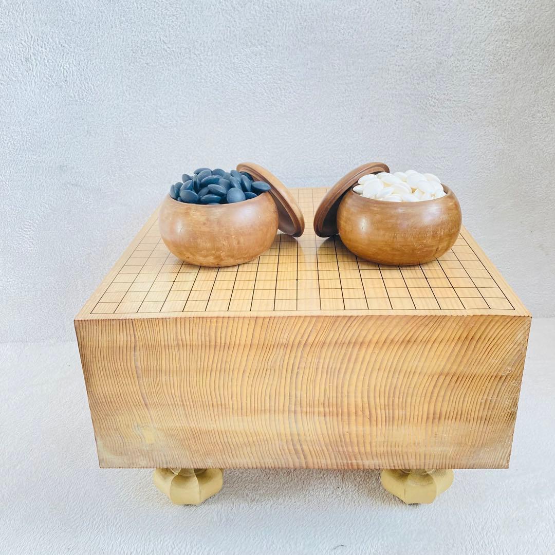 囲碁セット 60号　天地柾目 碁盤 36号 蛤碁石 本那智黒 ヘソあり 新榧