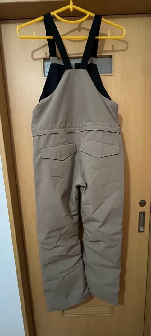 VOLCOM ボルコムスノーボード　ビブパンツ 子供用XL