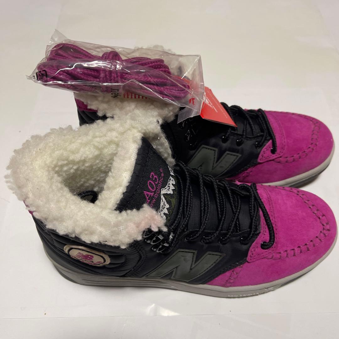 New Balance A03 BR ブーツ ブラック/ローズ 25cm