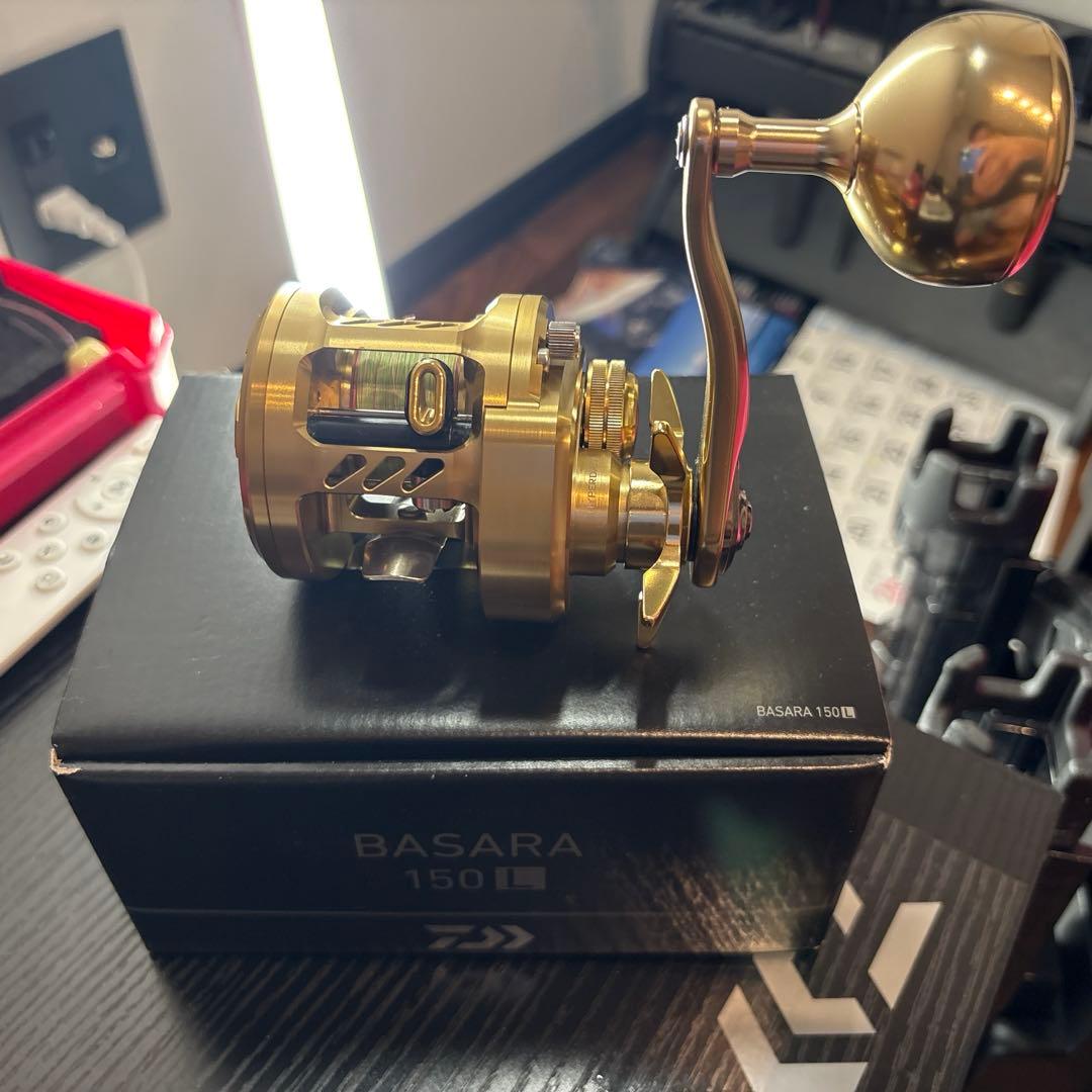 『美品』 ダイワ、バサラ150L
