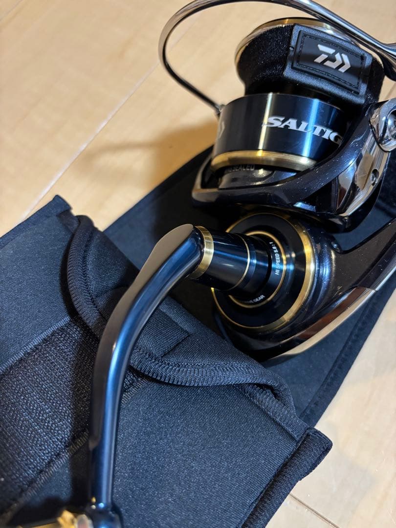 ２０ソルティガ８０００H