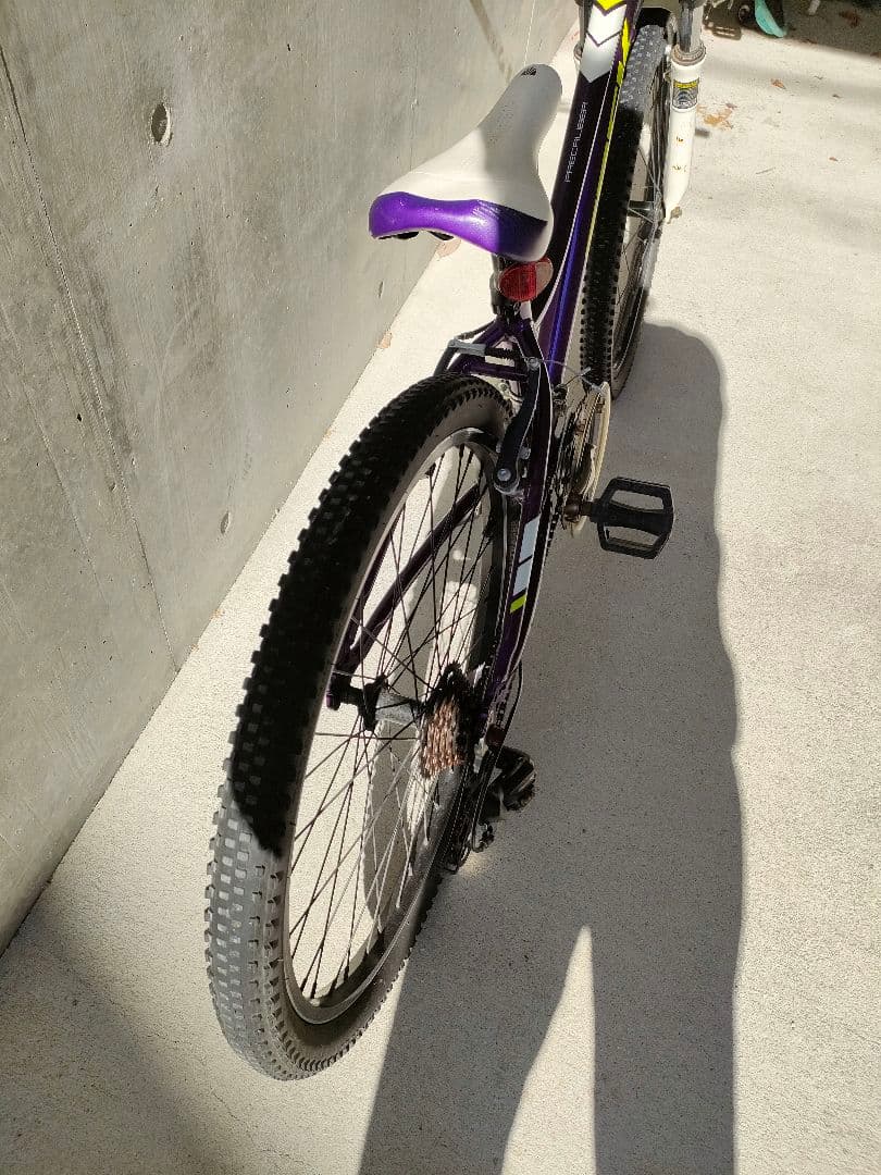 ド*マ様 Trek マウンテンバイク 24インチ　引取限定