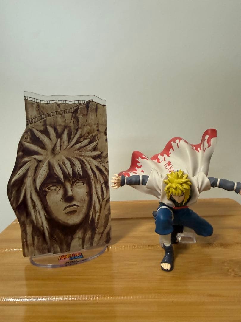 ナルト　一番くじ　A賞　ナルト＋火影4体+背景＋火影岩2種