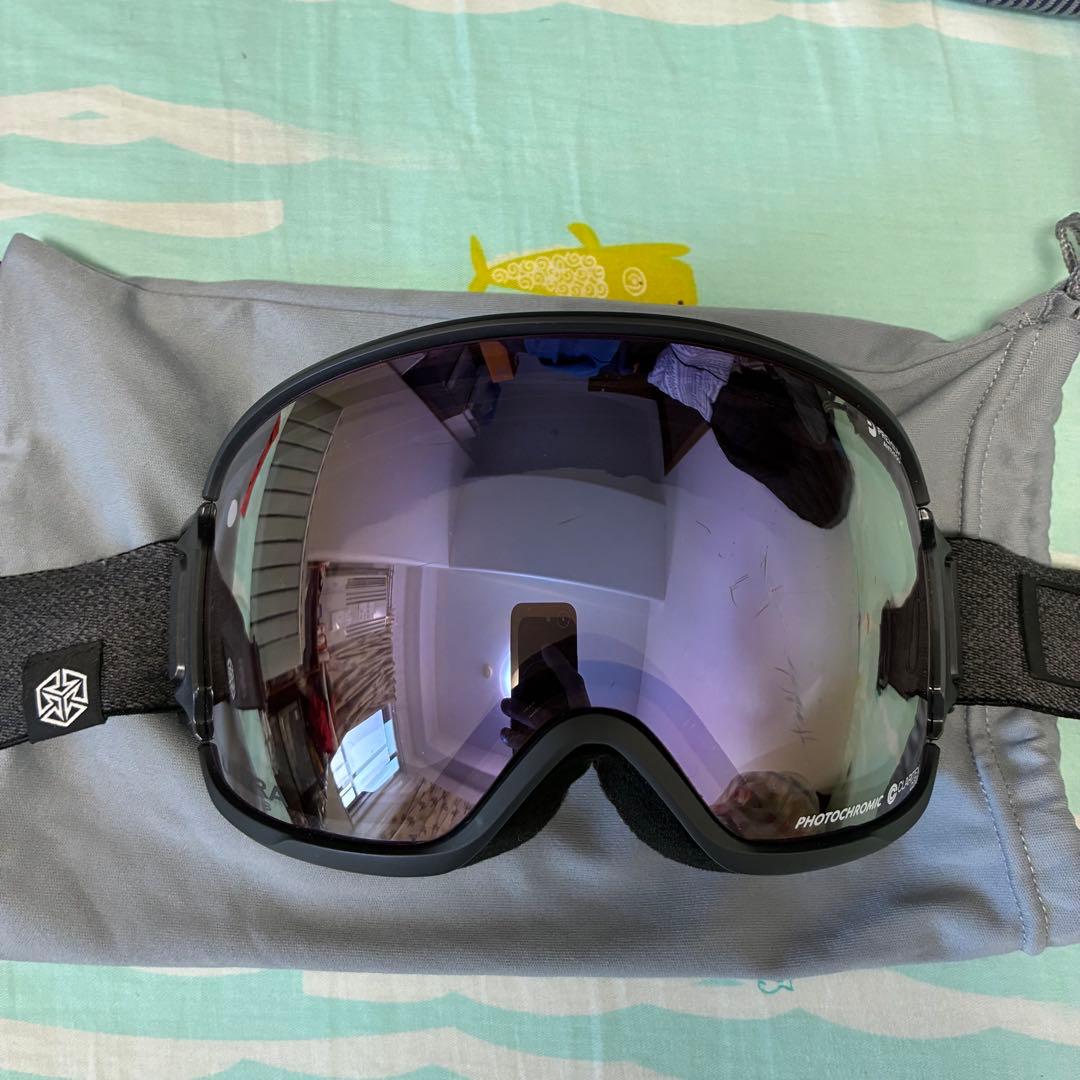 dice bank 調光 スノーボード ゴーグル 15-55% 球面 換気でき