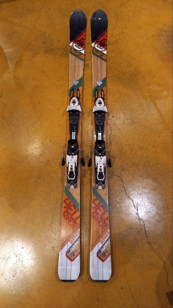 中古セミファットスキー　ゲレンデ　パウダー　フリーライド