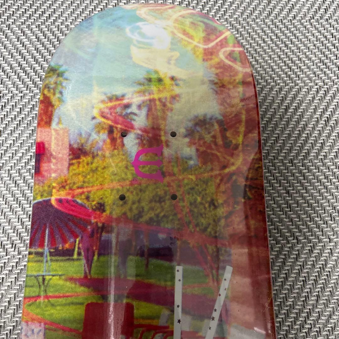 EVISEN スケートボードデッキ