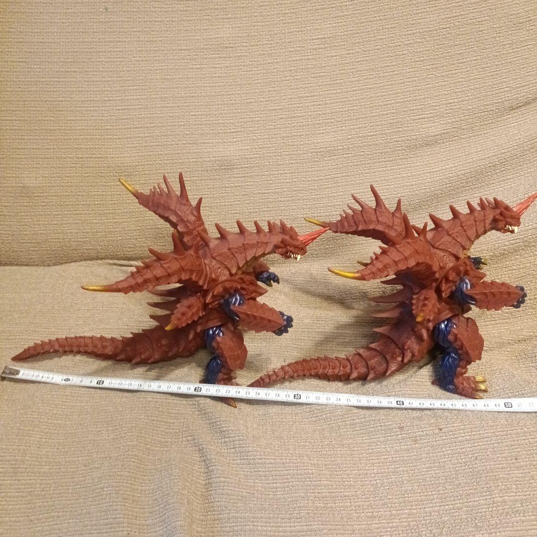 ウルトラ怪獣ＤＸシリーズ 「マガオロチ」ソフビ人形 (ウルトラマンオーブより)