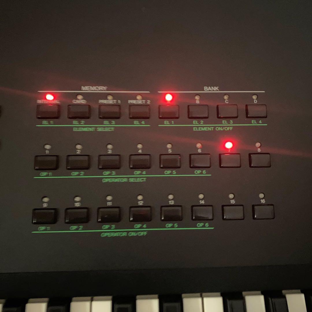 YAMAHA シンセサイザー SY77 動作品