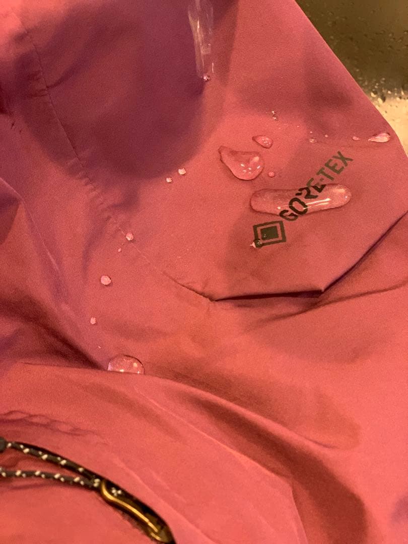 美品686 GORE-TEX スノーボードパンツ