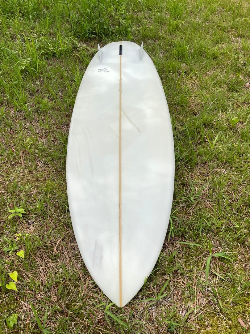 303サーフボード　トライアングル　ボンザー