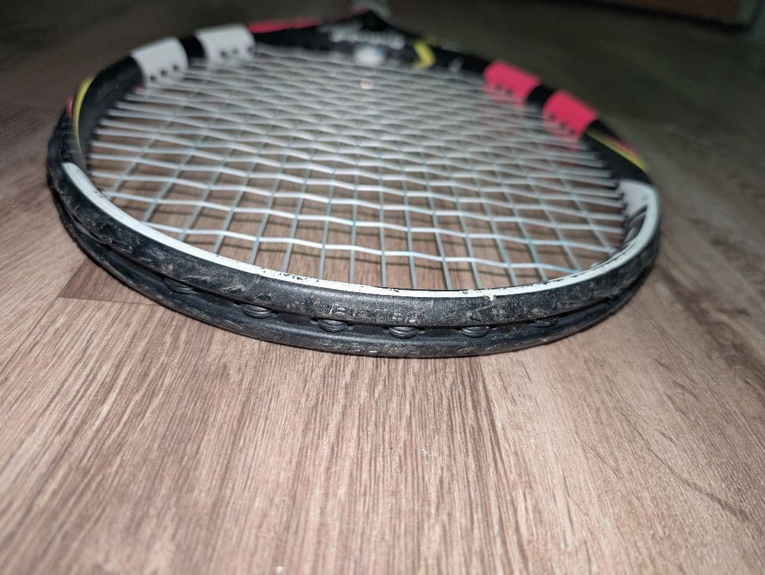 【数量限定モデル】バボラテニスラケットaero pro Lite G1 260g