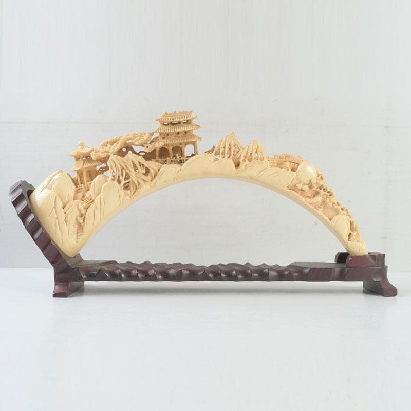 中国　河馬牙製　楼閣山水透かし雕　床飾　置物　唐木台付　V　9341