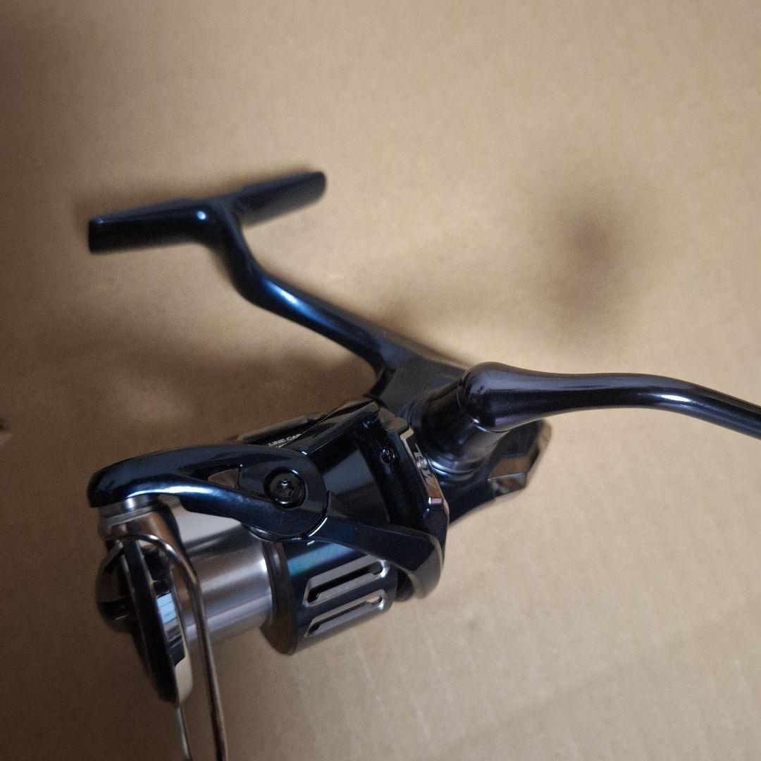 シマノ　21 ツインパワー XD C3000HG　TWIN POWER　新品