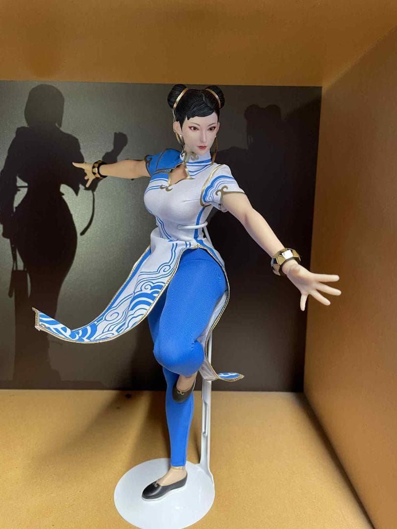 お*ん様 Star Man 1/6 ファイター MS-011 春麗　MS-012