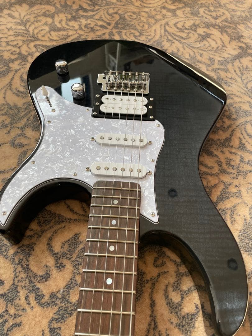 Yamaha パシフィカ 212 VFM TBL