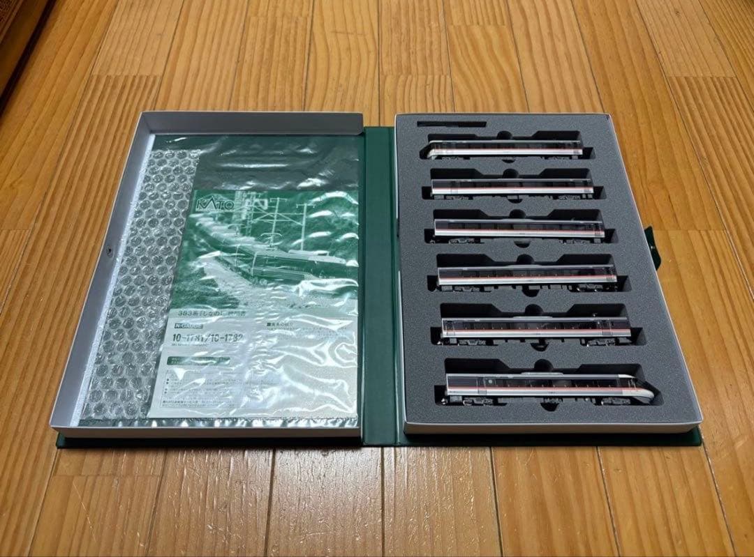 KATO 10-1781・1782・1783 383系 しなの 12両セット