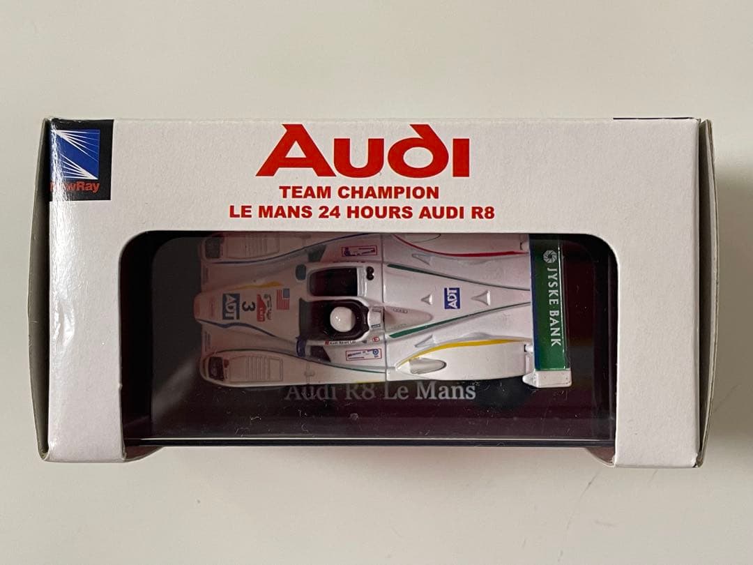 1/64 アウディR8 #3 2005年ル・マン24時間レース優勝 NewRay