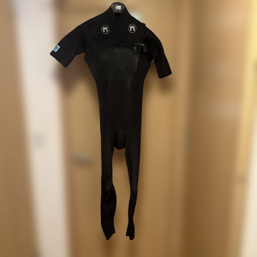 MATUSE 2mmウェットスーツ
