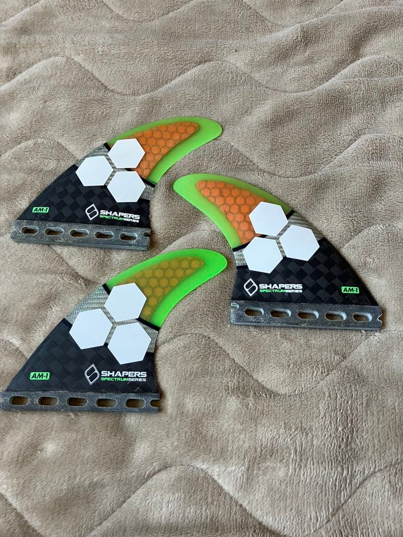 SHAPERS AM1 サーフボードフィン 3枚セット