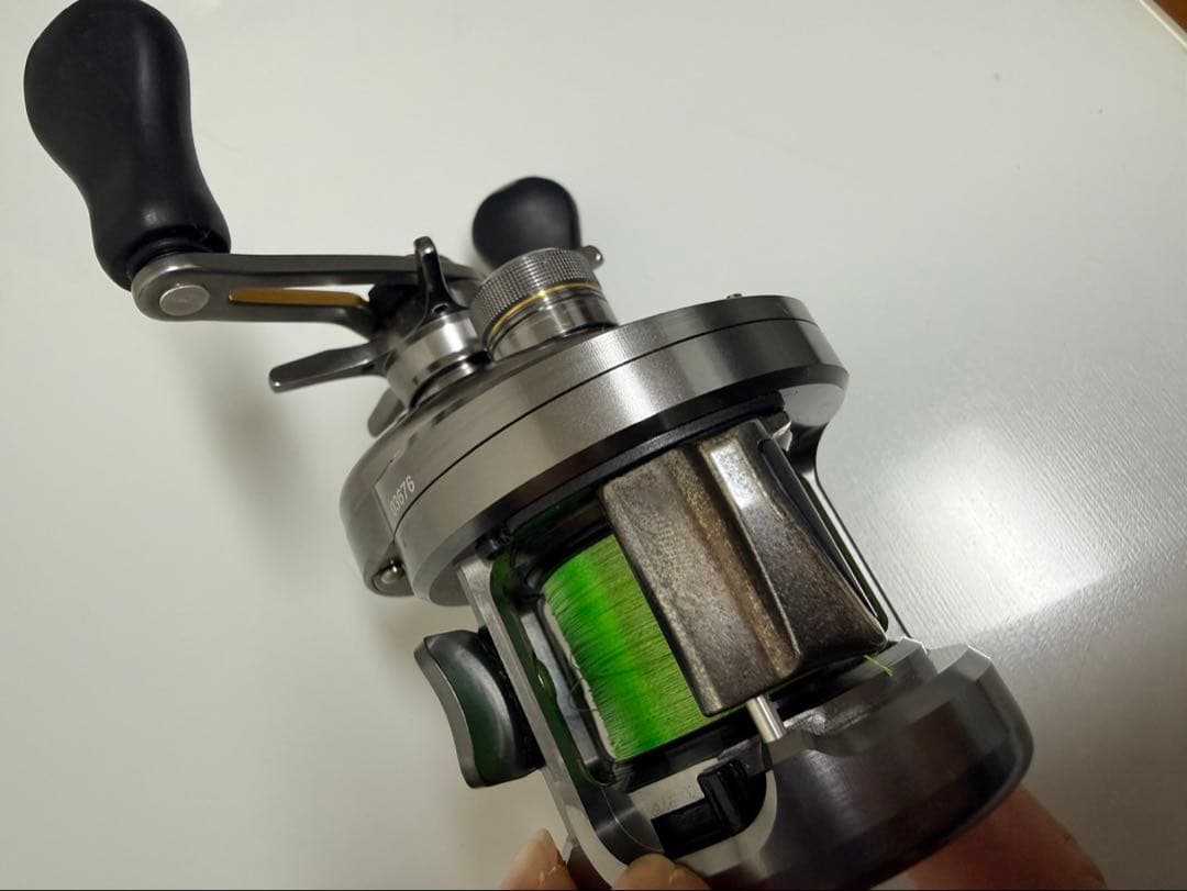 リール SHIMANO BFS HG CALCUTTA CONQUEST