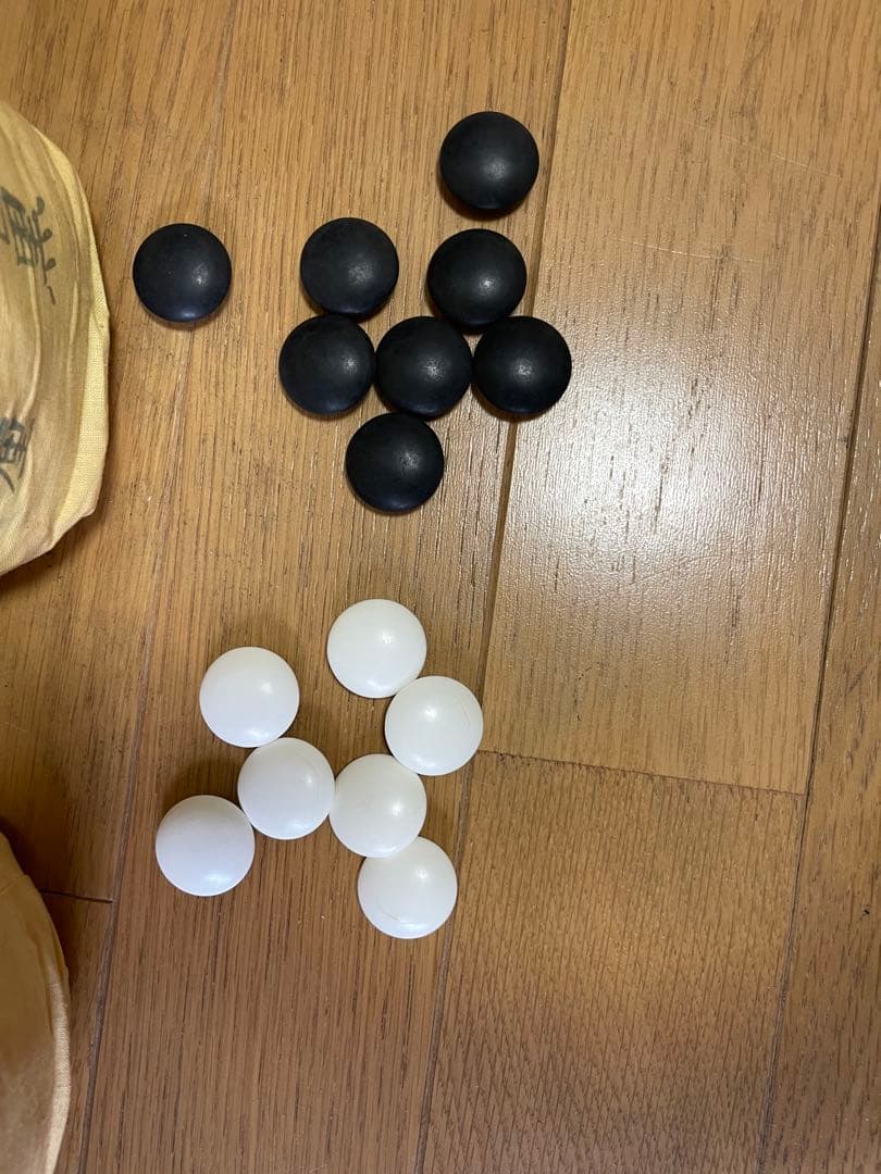 【希少•美品】本那智黒・日向本蛤 碁石セット（布袋入り／32号相当／180個超）