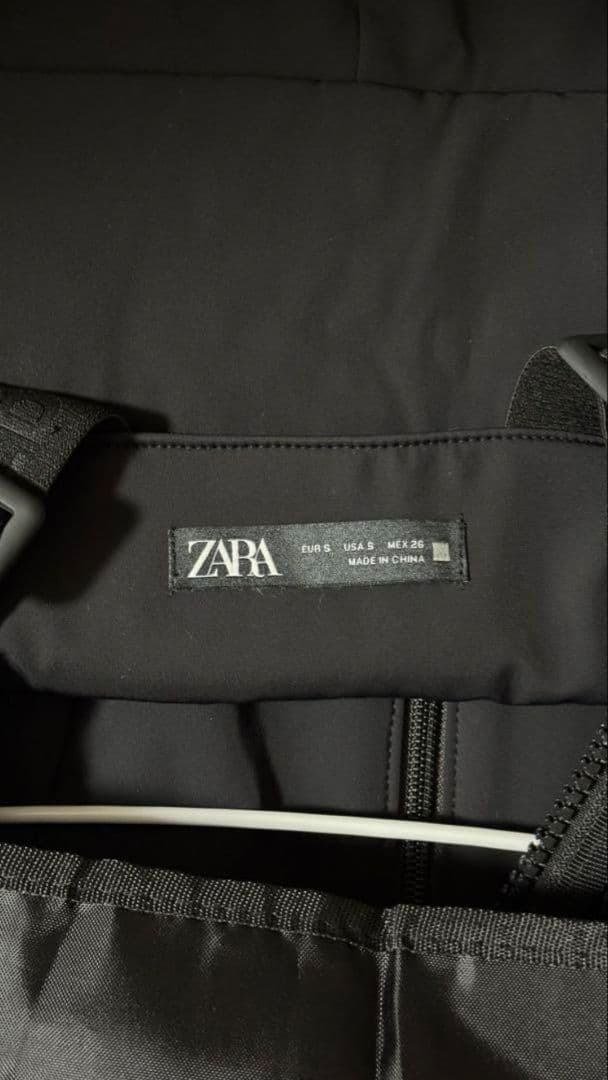 【完売品】ZARAスキーウェア オーバーオール S