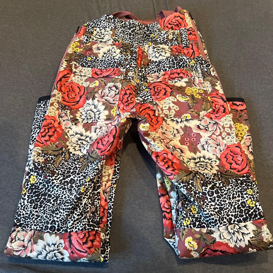 バートン　スキーウェア　花総柄　Sサイズ