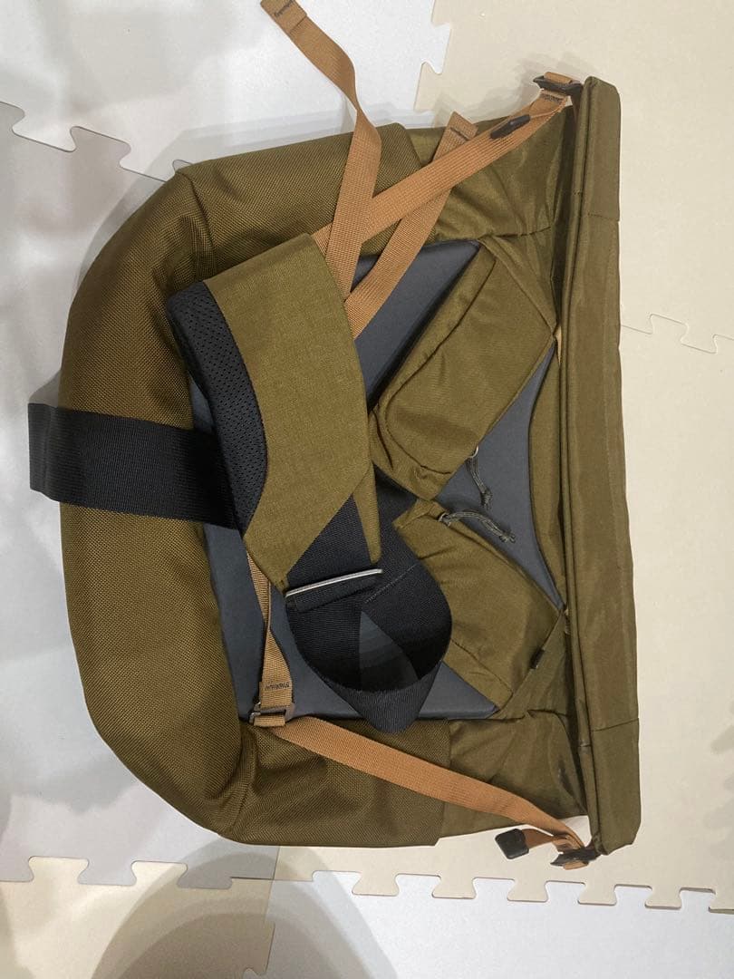 アークテリクス ARC'TERYX メッセンジャーバッグ ミストラル 16L