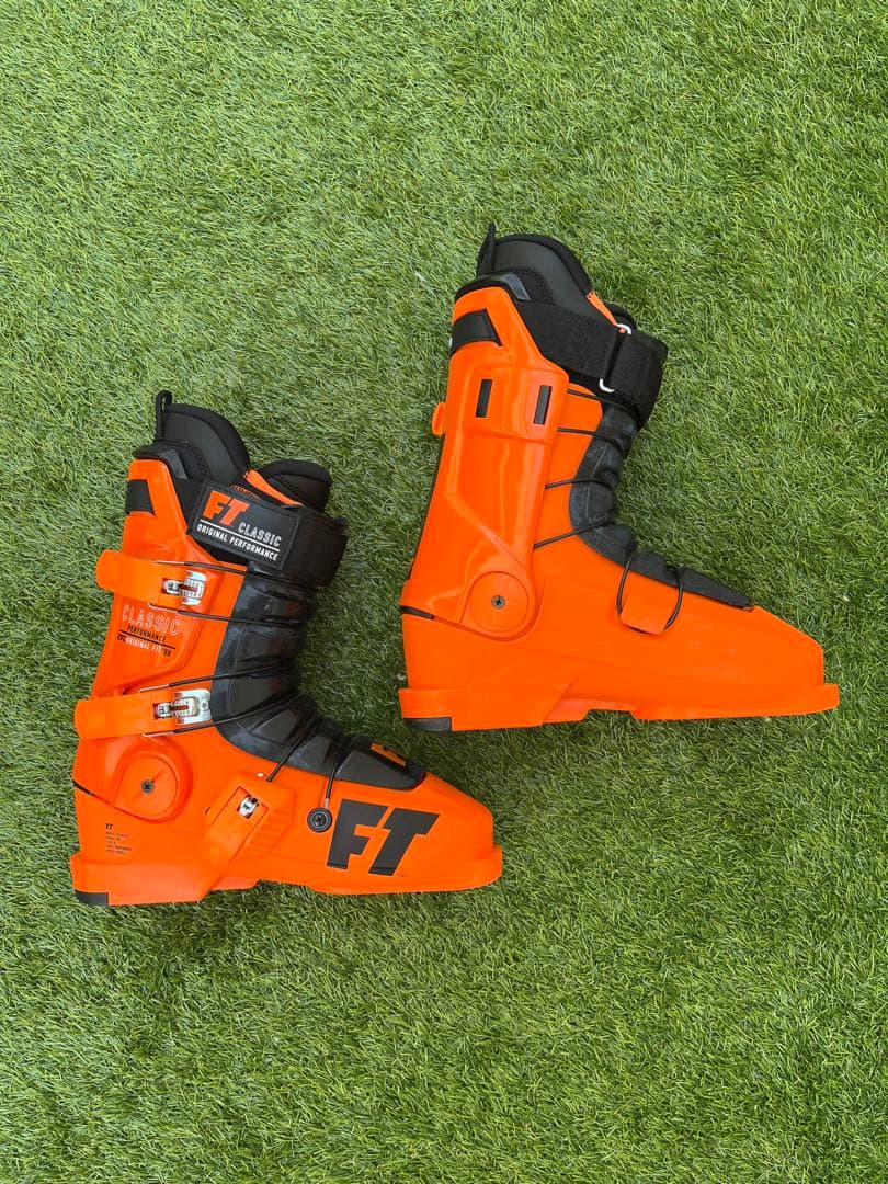 FT F7 Classic スキーブーツ オレンジ