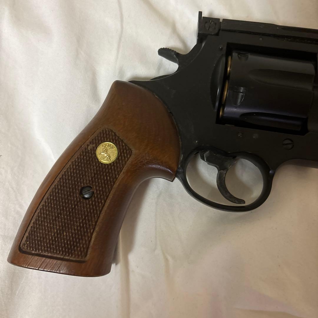 CONSTRICTOR MAXI ボルバー