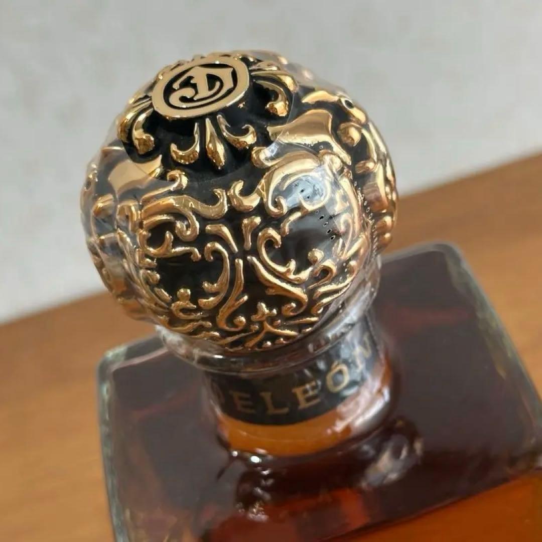 デレオン テキーラ アネホ　DeLeon Tequila Anejo