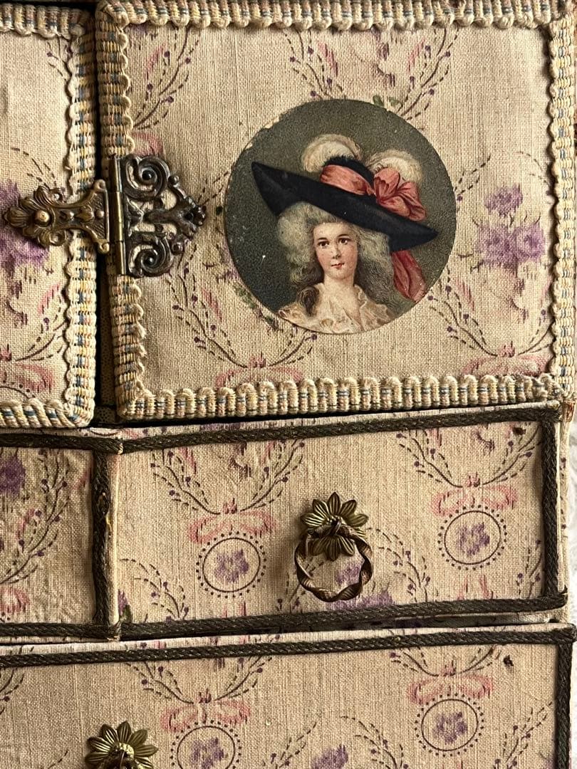 アンティークブロカントフレンチフランスカルトナージュボックスローズ布箱チェスト