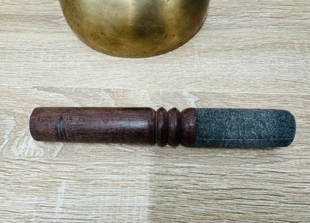 アマナマナのチベット・シンギングボウル金（小）　品質保証書付き