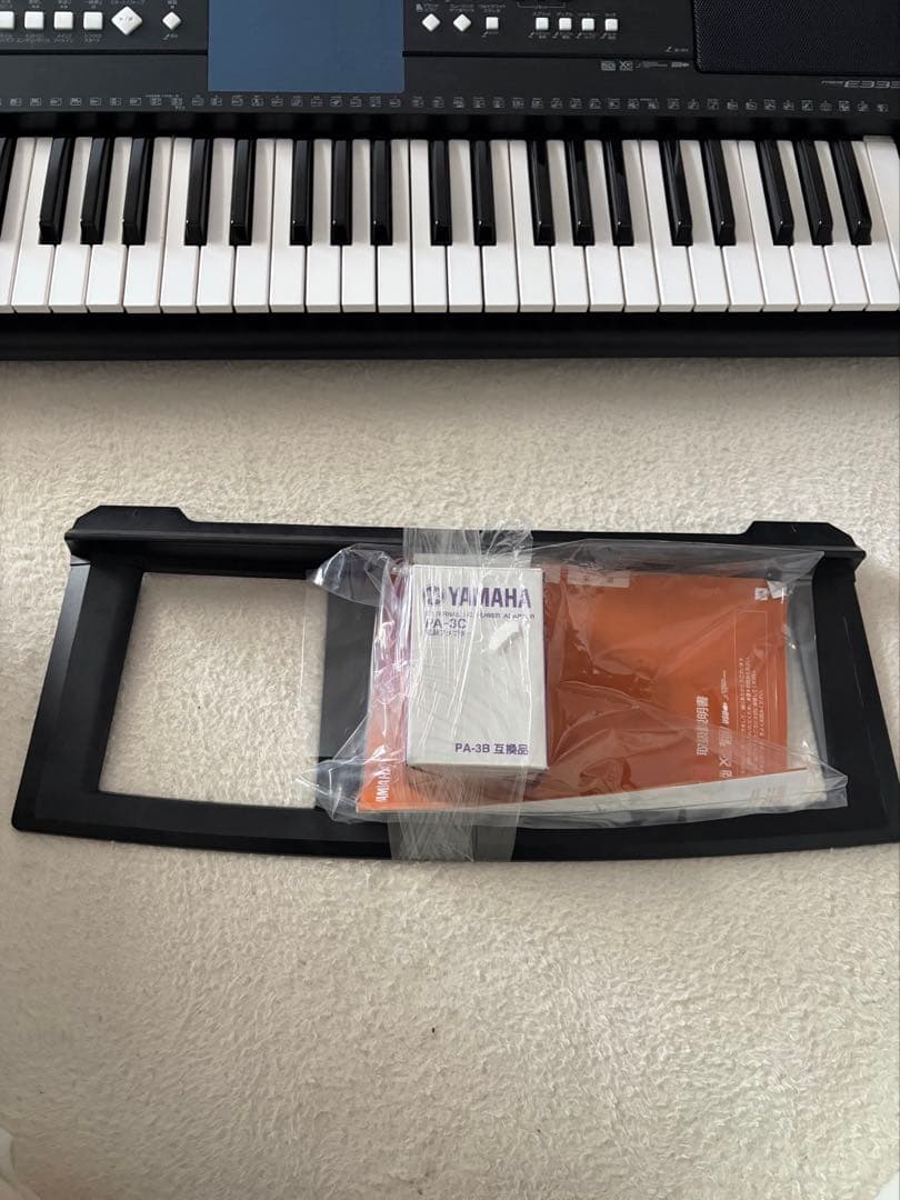 YAMAHA ヤマハ PSR-E333 ポータブルキーボード 61鍵