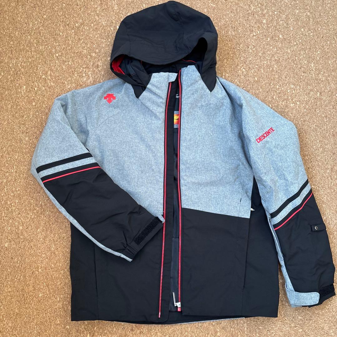 スキーウェア フード付き グレーと黒