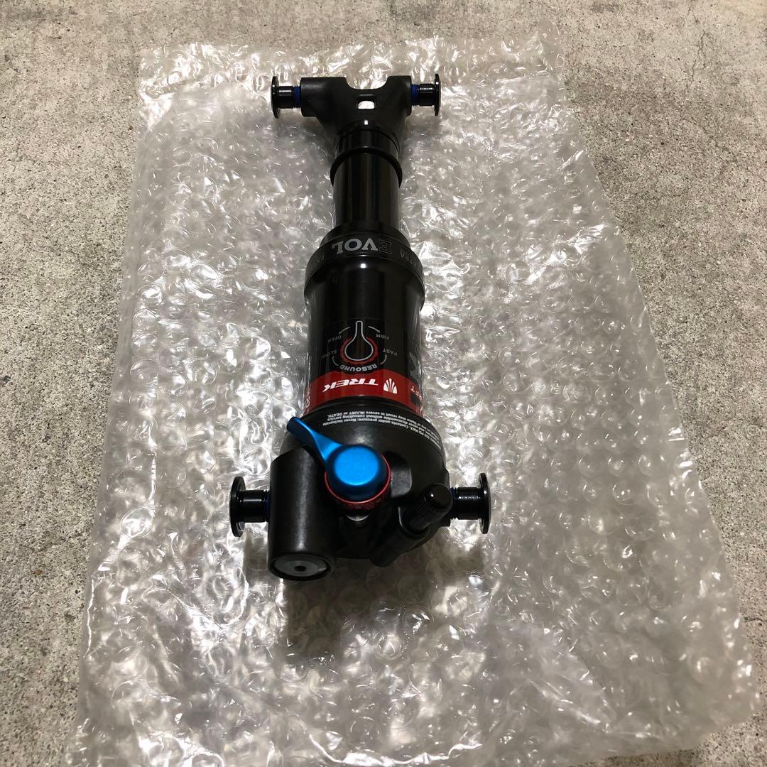 Fox リアサスペンション　走行100km以下