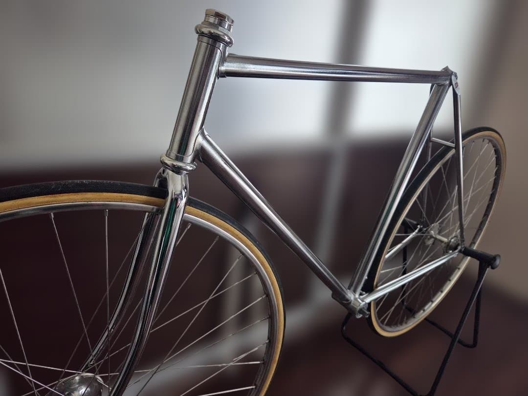 玲*郎様 m*9様 ブリジストンBSピストNJSフレーム前後ホイールセット