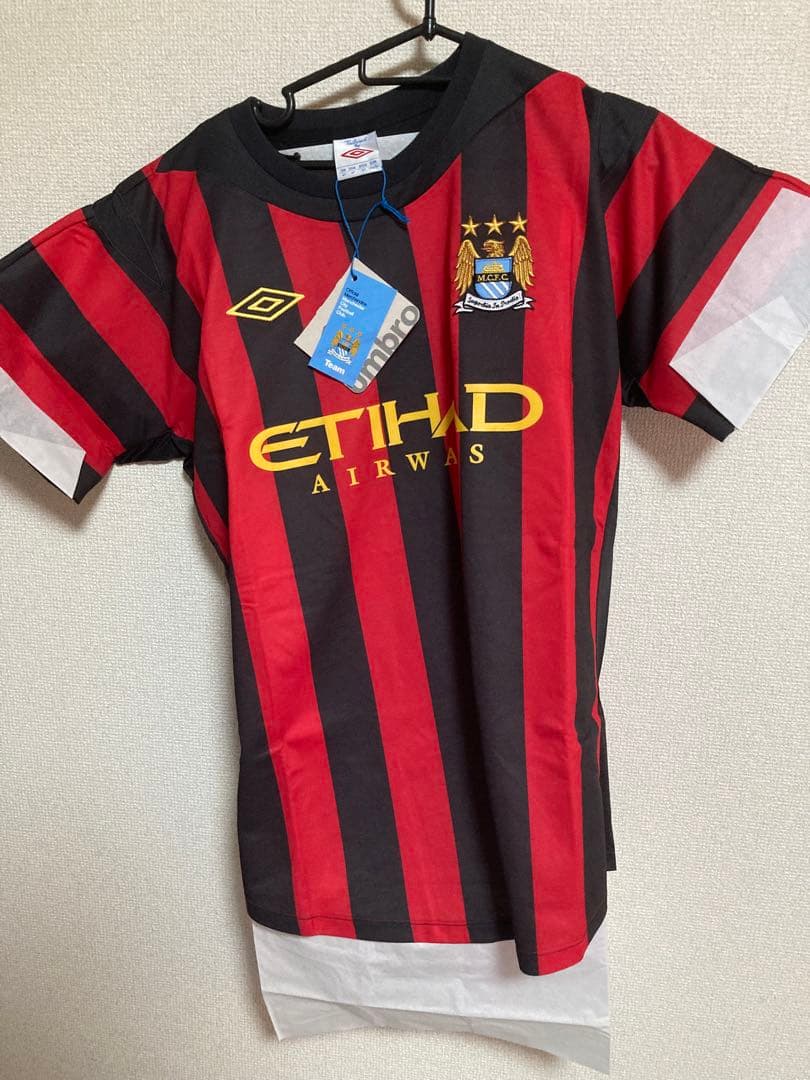 アンブロ　マンチェスターシティ　ユニホーム　42サイズ　未開封品
