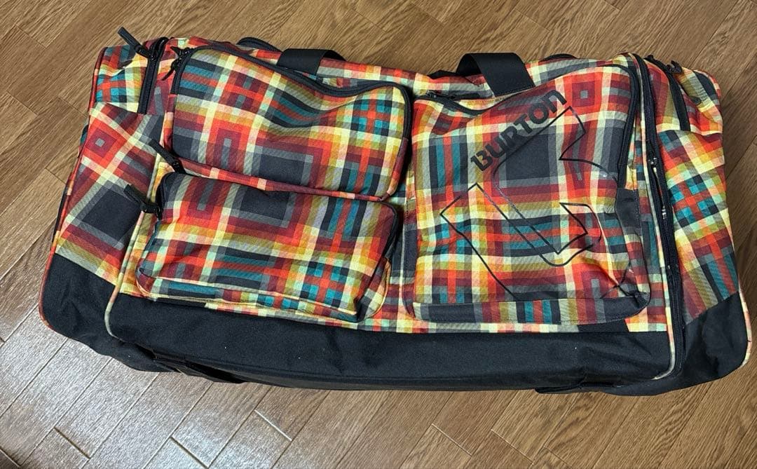 美品　BURTON ボストンバッグ スノーボード スキー　大容量