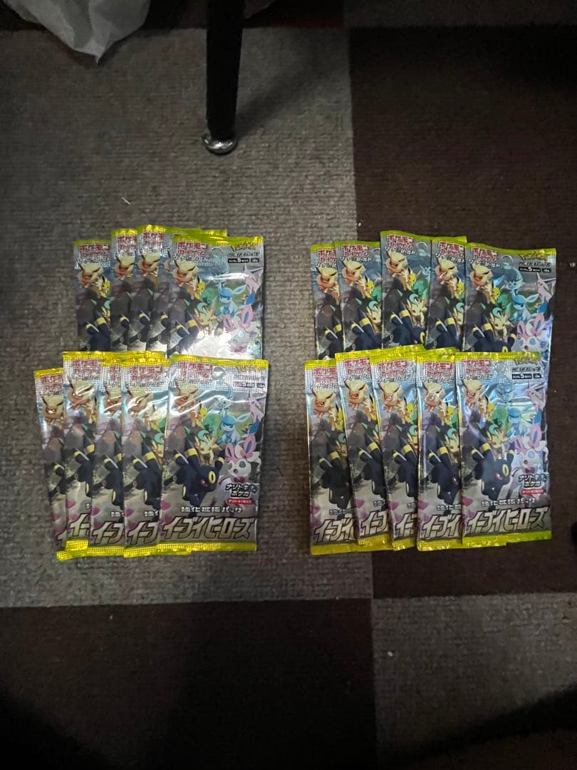 イーブイヒーローズ パック 未開封 vstarユニバース　1boxシュリンク付き