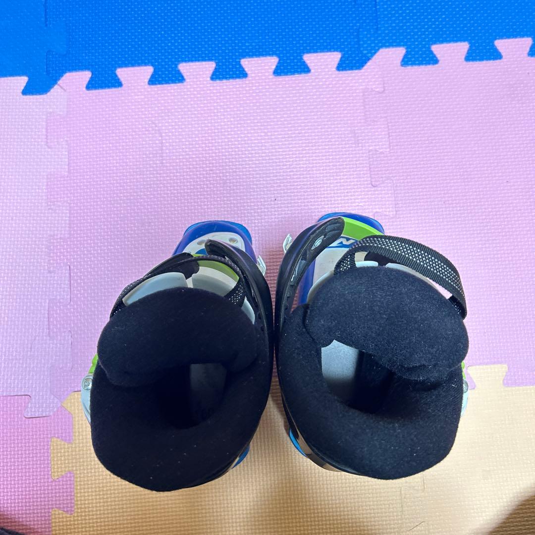 スキーセット　120 板　スティック　ブーツ　ウェアー　ヘルメット　ゴーグル